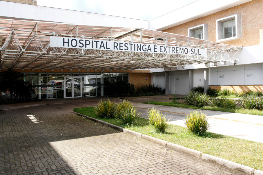 Hospital Moinhos de Vento faz doação emergencial de mobiliário para o Hospital Restinga e Extremo-Sul